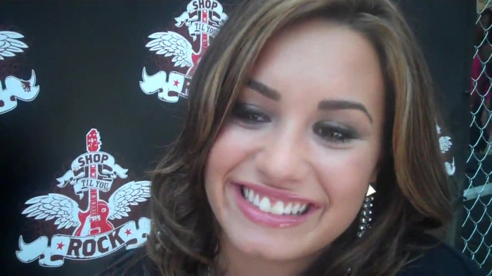 Demi Lovato_ Very Fashionable And  Pretty During An Interview 1873