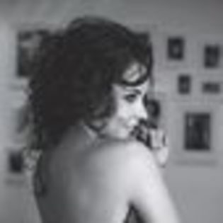andreea-marin-684602l-thumbnail_gallery