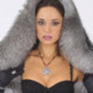 andreea-marin-783907l-thumbnail_gallery
