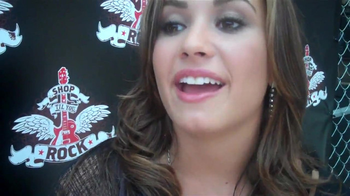 Demi Lovato_ Very Fashionable And  Pretty During An Interview 2088 - Demilush - Very Fashionable And Pretty During An Interview Part oo5