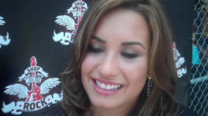 Demi Lovato_ Very Fashionable And  Pretty During An Interview 1961