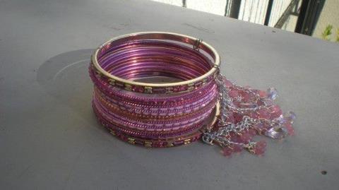 528643_216826428432599_1527592962_n