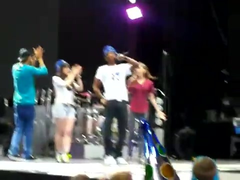 Demi Lovato\'s Entrance at Souncheck 0267 - Demilush - Entrance at Sounchek Part oo1