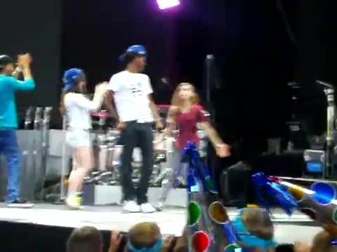 Demi Lovato\'s Entrance at Souncheck 0343