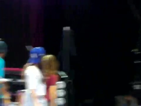 Demi Lovato\'s Entrance at Souncheck 0786