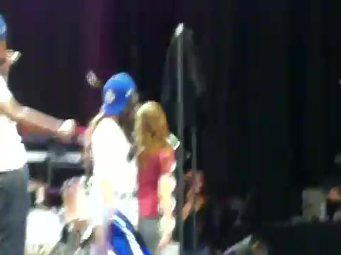 Demi Lovato\'s Entrance at Souncheck 0862