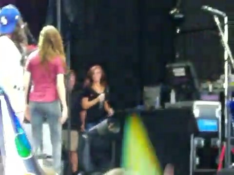 Demi Lovato\'s Entrance at Souncheck 0927 - Demilush - Entrance at Sounchek Part oo2