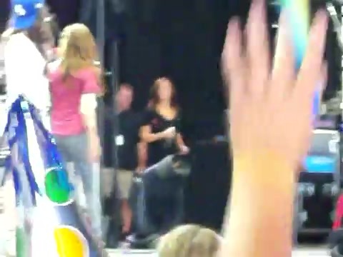 Demi Lovato\'s Entrance at Souncheck 0938