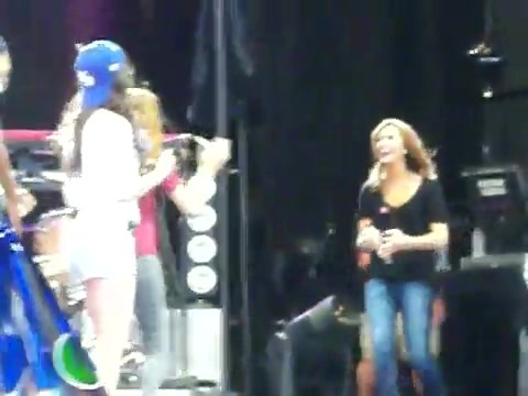Demi Lovato\'s Entrance at Souncheck 1143 Demi Lovato\'s Entrance at Souncheck 1143