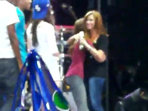 Demi Lovato\'s Entrance at Souncheck 1595