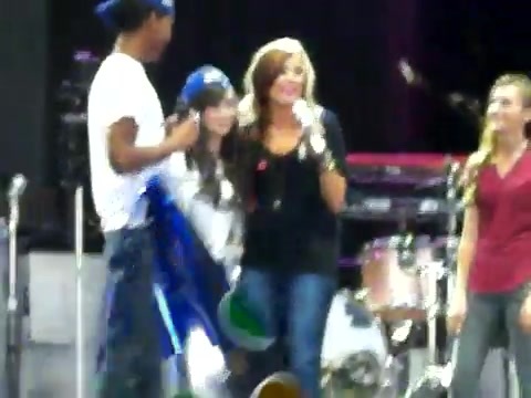 Demi Lovato\'s Entrance at Souncheck 2053
