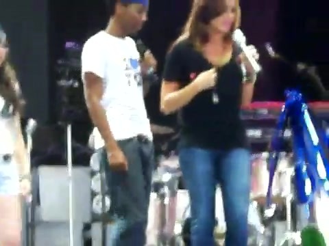 Demi Lovato\'s Entrance at Souncheck 2539