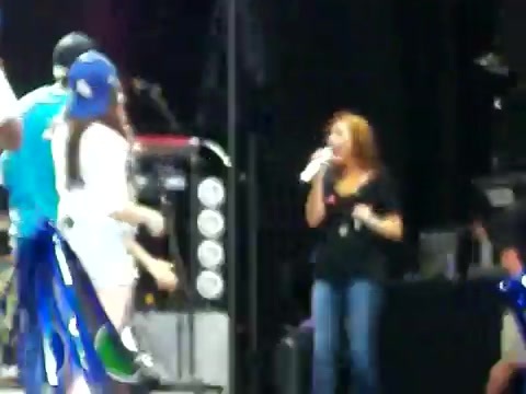 Demi Lovato\'s Entrance at Souncheck 1257