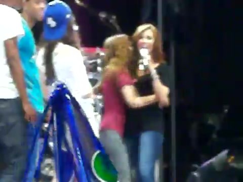 Demi Lovato\'s Entrance at Souncheck 1627