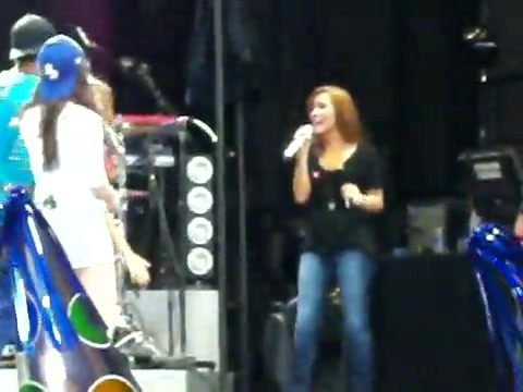 Demi Lovato\'s Entrance at Souncheck 1296