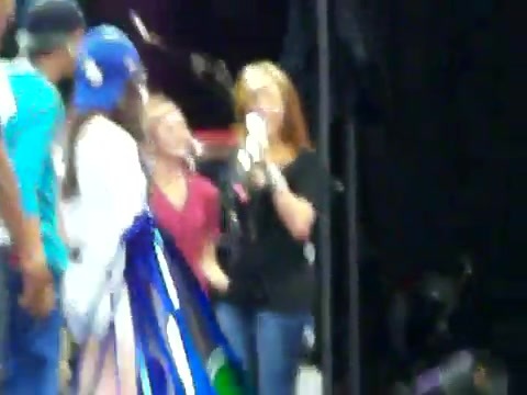 Demi Lovato\'s Entrance at Souncheck 1669