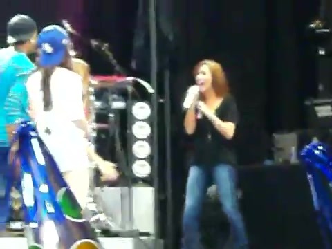Demi Lovato\'s Entrance at Souncheck 1317