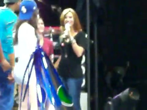 Demi Lovato\'s Entrance at Souncheck 1681