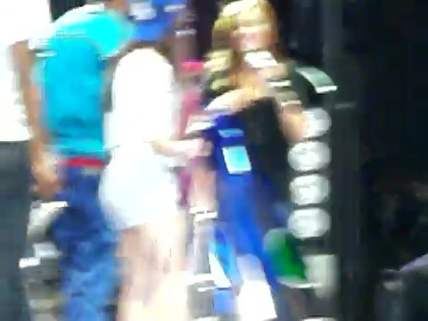 Demi Lovato\'s Entrance at Souncheck 1712