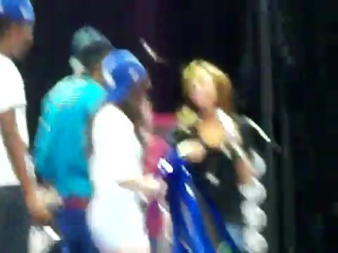 Demi Lovato\'s Entrance at Souncheck 1734