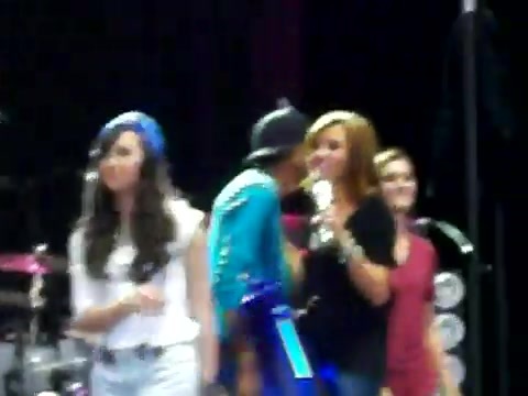 Demi Lovato\'s Entrance at Souncheck 1867