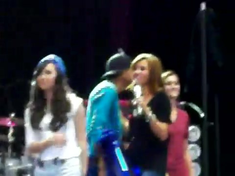 Demi Lovato\'s Entrance at Souncheck 1870