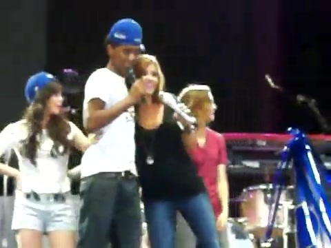 Demi Lovato\'s Entrance at Souncheck 2232