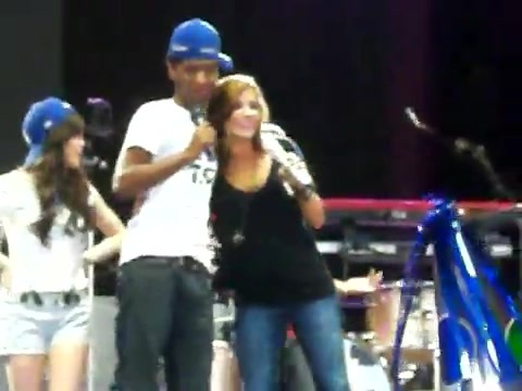 Demi Lovato\'s Entrance at Souncheck 2264