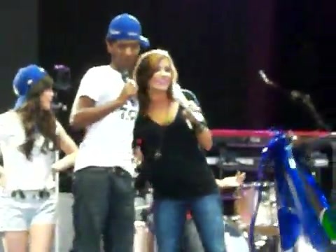 Demi Lovato\'s Entrance at Souncheck 2270