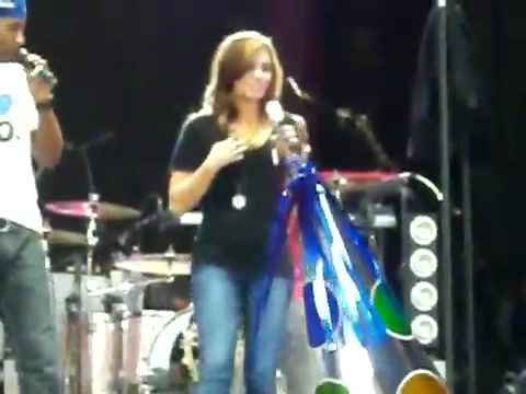 Demi Lovato\'s Entrance at Souncheck 2385