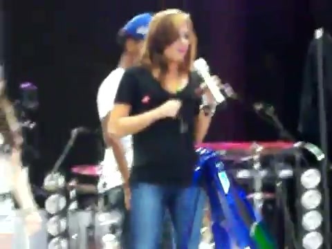 Demi Lovato\'s Entrance at Souncheck 2629