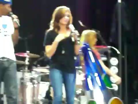 Demi Lovato\'s Entrance at Souncheck 2414