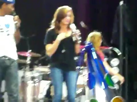 Demi Lovato\'s Entrance at Souncheck 2424