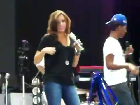 Demi Lovato\'s Entrance at Souncheck 2757
