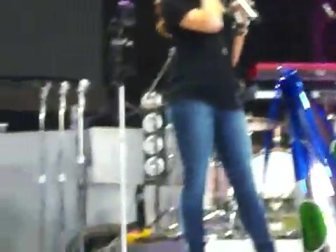 Demi Lovato\'s Entrance at Souncheck 2901 Demi Lovato\'s Entrance at Souncheck 2901