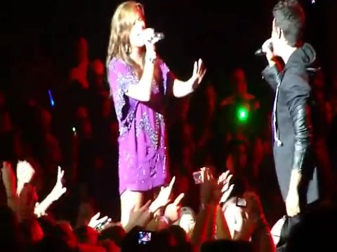 Joe Jonas Gives A  Warm Hug To Ex-Girlfriend Demi Lovato 0178