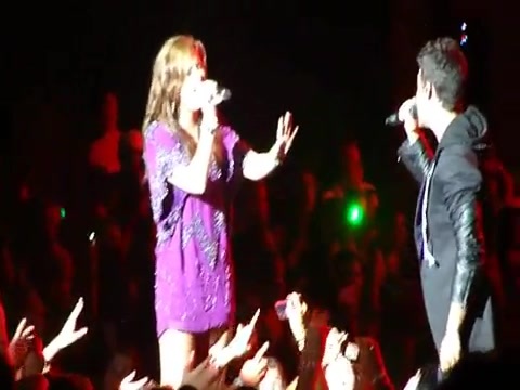 Joe Jonas Gives A  Warm Hug To Ex-Girlfriend Demi Lovato 0216