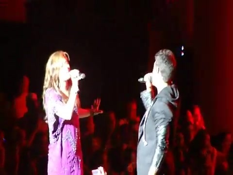 Joe Jonas Gives A  Warm Hug To Ex-Girlfriend Demi Lovato 0349