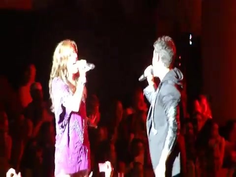 Joe Jonas Gives A  Warm Hug To Ex-Girlfriend Demi Lovato 0381