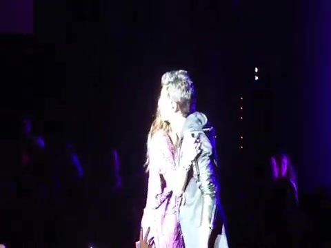 Joe Jonas Gives A  Warm Hug To Ex-Girlfriend Demi Lovato 1038 - Demilush Gives A Warm Hug To Her ExBoyfriend Joe Part oo3
