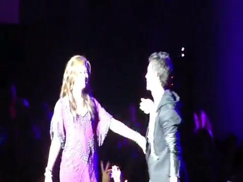 Joe Jonas Gives A  Warm Hug To Ex-Girlfriend Demi Lovato 0929 - Demilush Gives A Warm Hug To Her ExBoyfriend Joe Part oo2