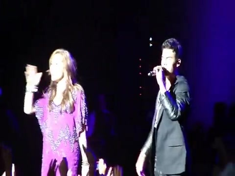 Joe Jonas Gives A  Warm Hug To Ex-Girlfriend Demi Lovato 1292 - Demilush Gives A Warm Hug To Her ExBoyfriend Joe Part oo3