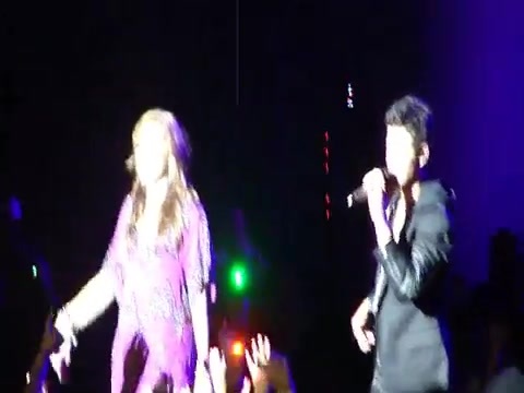 Joe Jonas Gives A  Warm Hug To Ex-Girlfriend Demi Lovato 1377