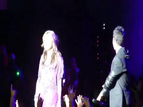 Joe Jonas Gives A  Warm Hug To Ex-Girlfriend Demi Lovato 1439
