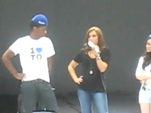Jonas Brothers sound check 0582