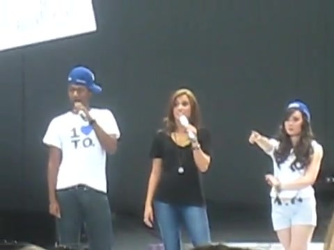 Jonas Brothers sound check 0216
