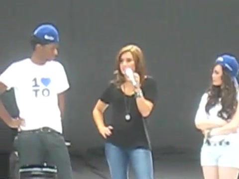 Jonas Brothers sound check 0670 Jonas Brothers sound check 0670