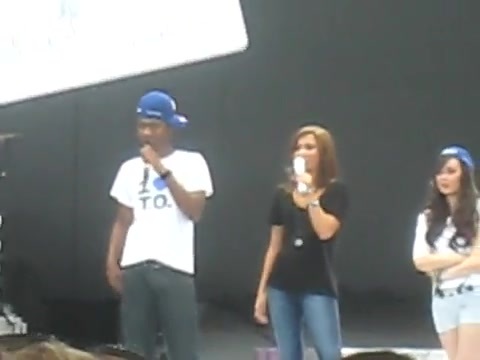 Jonas Brothers sound check 0309