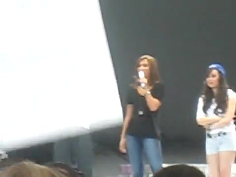 Jonas Brothers sound check 0321