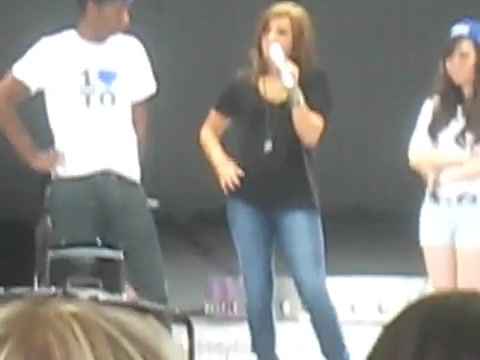 Jonas Brothers sound check 0728 Jonas Brothers sound check 0728